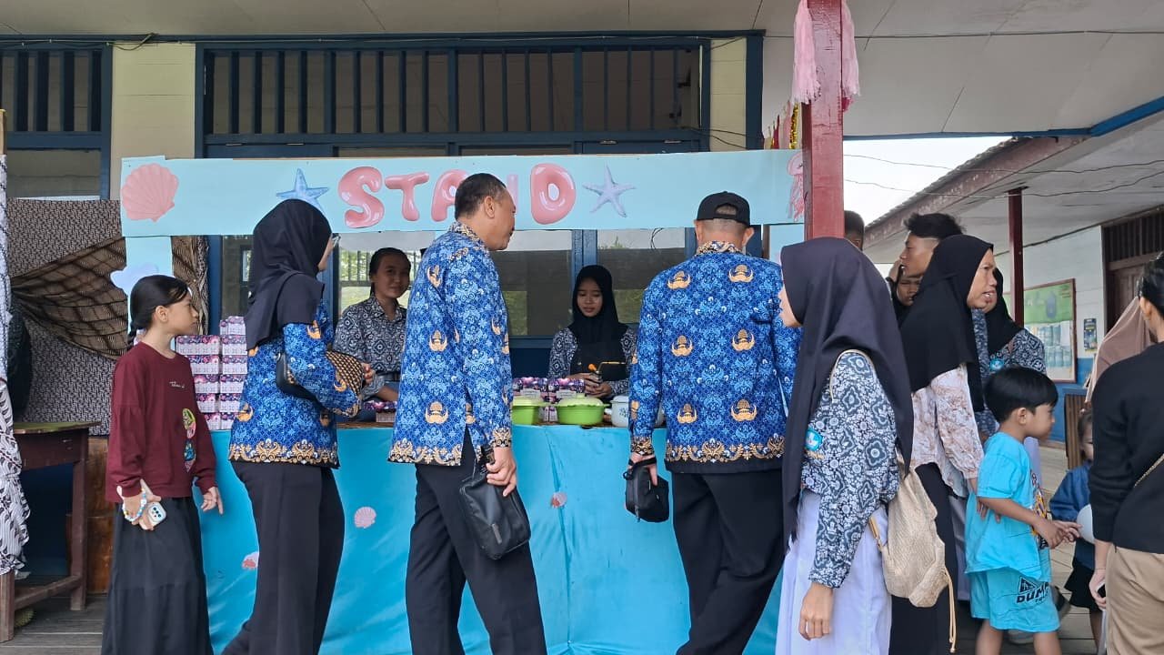 MARKET DAY SMAN 1 KATINGAN HULU